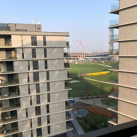 Ferienwohnung Loft With Terrace In Uptown Milan Near Rho Fiera Pero Exterior foto